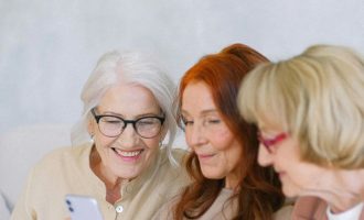 La colocation après la retraite : une opportunité de partage et de convivialité
