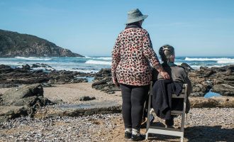 Anxiété chez les seniors : comprendre, prévenir et mieux vivre au quotidien