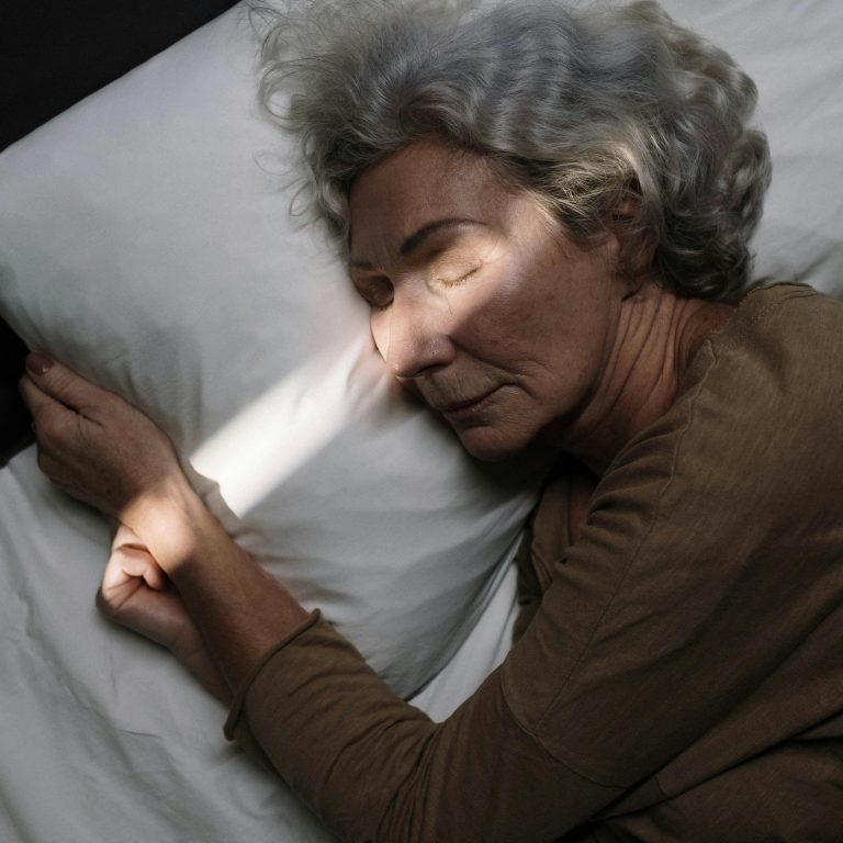 Mini-rituels faciles à intégrer dès cette semaine dans votre routine nuit 